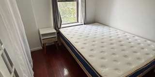 Charming 1Bed/1Bath Condo in the heart of DC Gallery 6