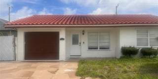 1741 NE 39th St Gallery 1