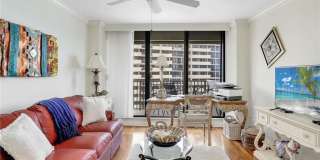 4005 Gulf Shore Blvd N unit: 800 Gallery 18