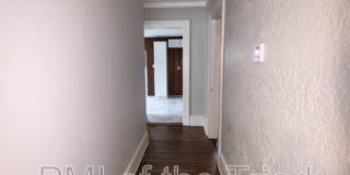 1110 Adams Street Gallery 15