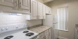 Harvard Square Apartments Gallery 13