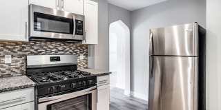 Stunning 4 bedroom home in Beechview available August 1! Gallery 12