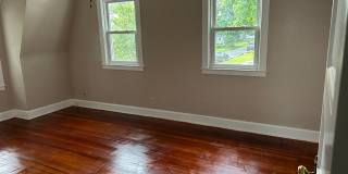 Charming Home in Heart of Rock Island Gallery 10