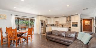 305 sharon  dr Gallery 4