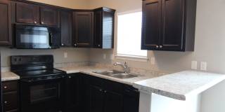 4 bed/3 bath Split-foyer. Great Location! Gallery 7