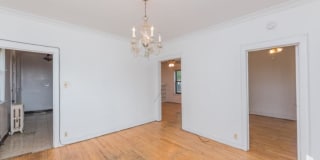 2253 W Argyle St Gallery 9