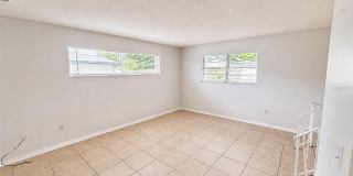 621 ASHBERRY Lane Gallery 4