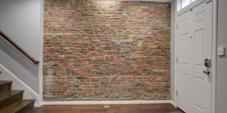 16 N BRADFORD Street Gallery 6