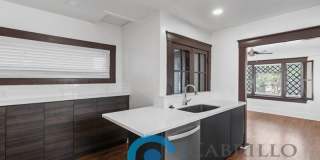 2205-9 Broadway Gallery 10