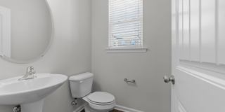 6126 Kayton Street Gallery 19