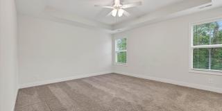 4 Bedroom Pet Friendly Home For Rent with Club House, Comm. Pool, & Comm Gym Access! Gallery 27