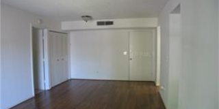 Great Brandon Location! Gallery 5