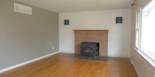 Beautiful 3 Bed/3 Bath Ranch Style Home in Annapolis for Rent! Gallery 4