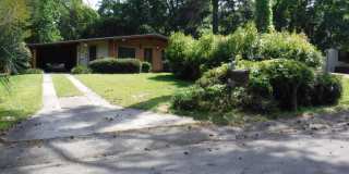 Secluded 3 BR / 2 BA home at end of cul-de-sac Gallery 1