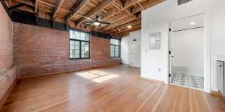 The Market Club at the Mil Gallery 36