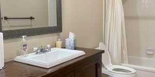 144 Las Lomas Gallery 10