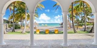 520 N Parkway Gallery 36