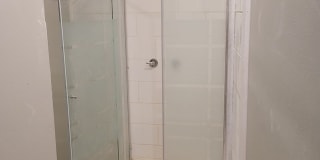 Charming 3BR Duplex in Chicago Gallery 11