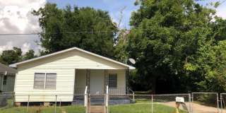 Gulfport 2 Bedroom Gallery 1