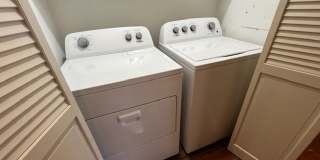 Elegant Colonial Style 2 Bedroom 2 and a half Bathroom Townhome in Little Rock Gallery 40