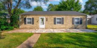 1208 East Charleston Drive Gallery 1