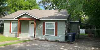 Available Now! Updated 4BR Home with Large Yard, Storage Shed & Modern Finishes Gallery 1