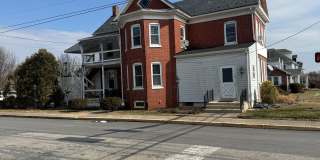 400 Maple St Gallery 1