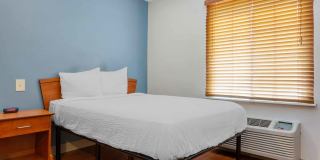 Fayetteville - West Gallery 1