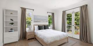 712 N Rodeo Dr Gallery 26