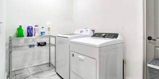 Spacious 4BR House in Nashville Gallery 17