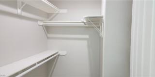 8016 Shorecrest Drive Gallery 5