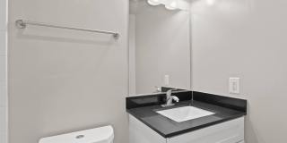 Huntington Square Gallery 56