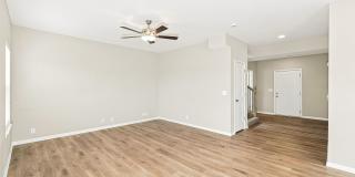 4 Bedroom in Blue Springs, MO! 4 Bedroom in Blue Springs, MO! Gallery 3