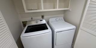 single-story townhouse 3-bedroom, 2-bath Gallery 17