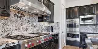 81600 Macbeth Street Gallery 6