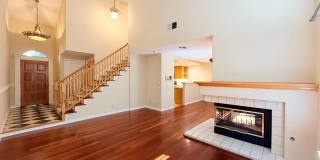 Charming and Move-in Ready 3BD/2.5BA, Two-Story Townhouse in Miravilla at Gale Ranch, San Ramon- Available NOW! Gallery 9