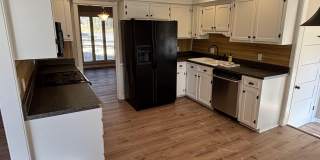 3811 Nitawood Drive Gallery 1