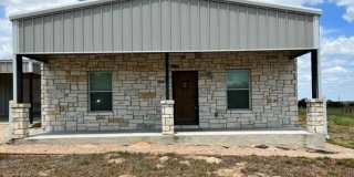 2-Bedroom Barndominium Gallery 1