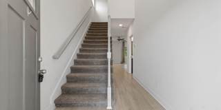 4 Bedroom Pet Friendly Home For Rent with Club House, Comm. Pool, & Comm Gym Access! Gallery 6