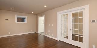 Charming 3 Bedroom/2 Bath Craftsman Home for Lease in Phinney/Greenlake Gallery 7