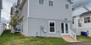 Gorgeous New Construction Home in Gambrill View Community available late July! Gallery 15