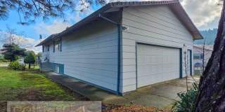 298 SW WALLULA AVE Gallery 1