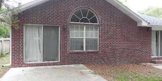 Nice 3BR/2BA - Convenient to NAS Pensacola Gallery 1
