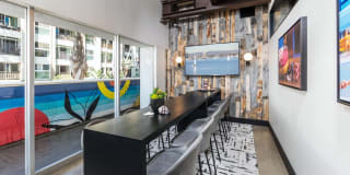 1900 Ocean Gallery 16