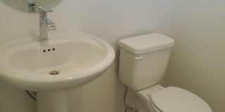 Exquisite 3 Bed 2.5 Bath Single Family Home Gallery 16
