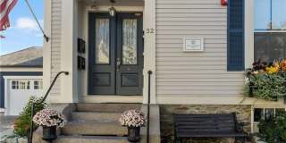 32 School Street unit: 4 Gallery 1