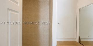 5202 NE 14th Ter Gallery 15
