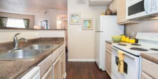 16432 Henderson Pass Gallery 1