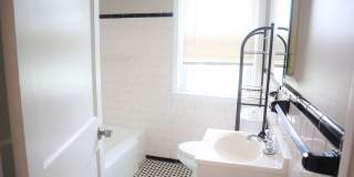 TOWNHOUSE AVAILABLE FOR RENT IN THE BEAUTIFUL BELEVDERE SQUARE NEIGHBORHOOD!!!! Gallery 7