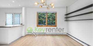 Spacious 4 Bedroom Home in Maywood with Fenced Yard, Office & Solar Panels Gallery 8